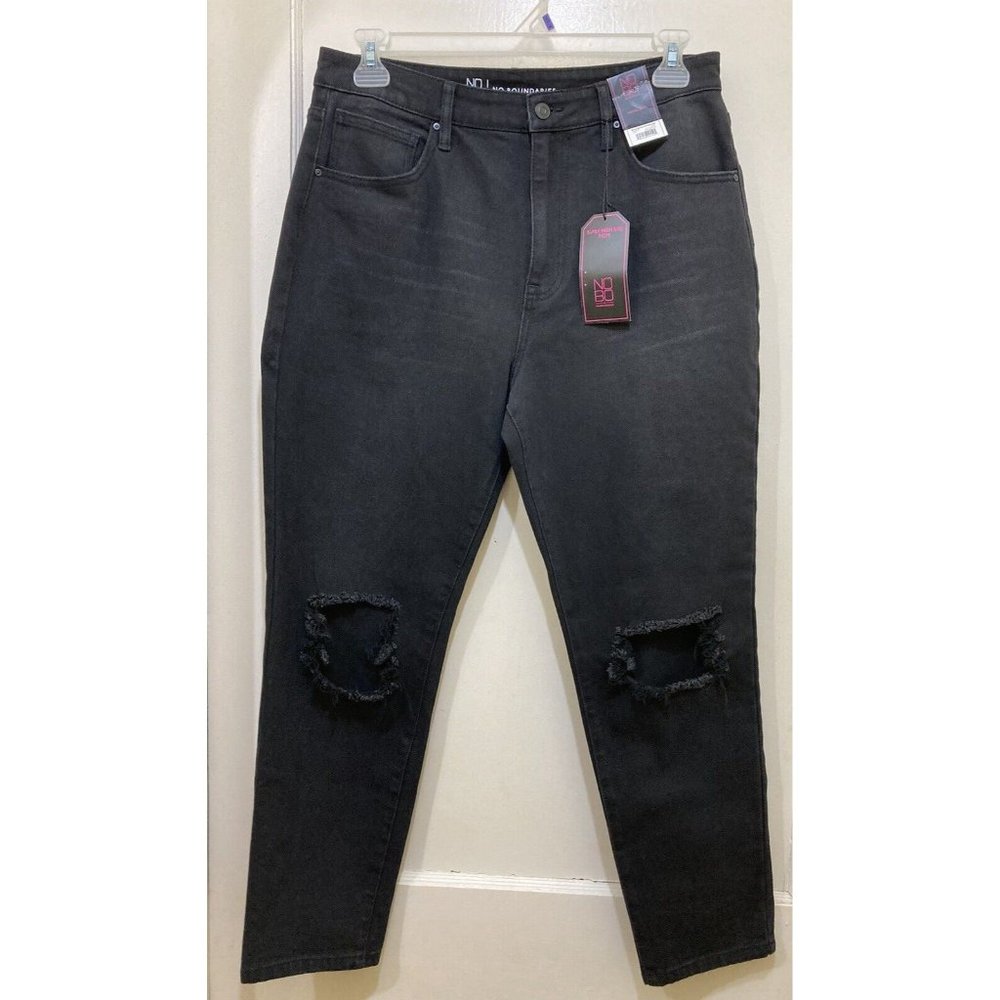 No Boundaries NOBO‎ Mom Jeans Womens Size 15 Black High-Rise Distressed Knee New